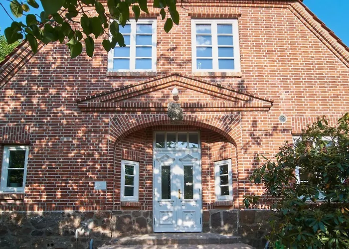 Gaestehaus Mit Seminarraum 度假居 *