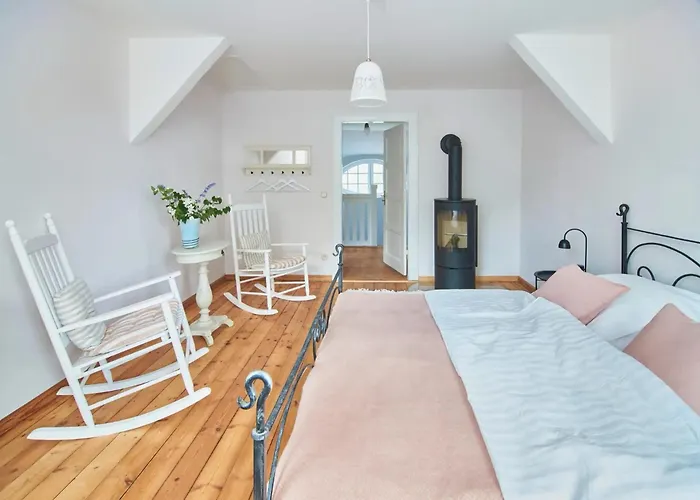 Gaestehaus Mit Seminarraum 度假居 *